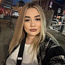 Знакомства: Mia, 31 год, Казань