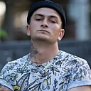 Знакомства: Денис, 25 лет, Пугачев