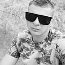 Знакомства: Евгений, 35 лет, Партизанск