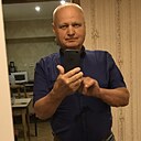 Знакомства: Виктор, 65 лет, Днепр