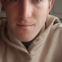 Знакомства: Саша, 22 года, Владивосток