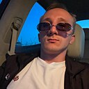 Знакомства: Артём, 22 года, Жуковский