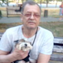 Знакомства: Андрей, 66 лет, Челябинск
