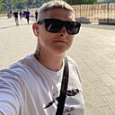 Знакомства: Виктор, 38 лет, Химки