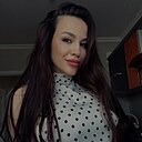 Знакомства: Алёна, 27 лет, Москва