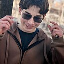 Знакомства: Султан, 19 лет, Томск
