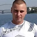 Знакомства: Влад, 33 года, Павлоград