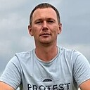 Знакомства: Виктор, 36 лет, Орел