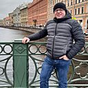 Знакомства: Илья, 44 года, Топки