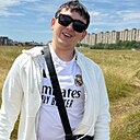 Знакомства: Андрей, 28 лет, Севастополь
