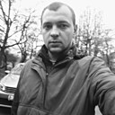Знакомства: Максим, 31 год, Круглое