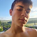 Знакомства: Лёня, 18 лет, Цивильск