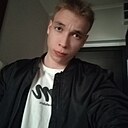 Знакомства: Денис, 26 лет, Кемерово