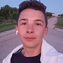 Знакомства: Данил, 18 лет, Бор