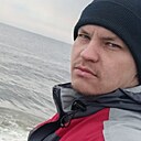 Знакомства: Максим, 28 лет, Магадан