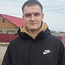 Знакомства: Александр, 22 года, Москаленки