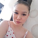 Знакомства: Ульяна, 21 год, Ижевск