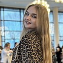 Знакомства: Юлия, 22 года, Воронеж