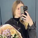 Знакомства: Нина, 20 лет, Гомель