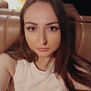 Знакомства: Ксения, 30 лет, Алматы