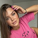 Знакомства: Вероника, 32 года, Омск