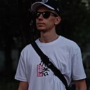 Знакомства: Кирилл, 20 лет, Тверь