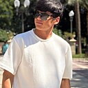 Знакомства: Ogabek, 25 лет, Прага