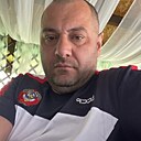 Знакомства: Бони, 38 лет, Докучаевск