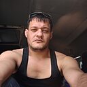 Знакомства: Денис, 32 года, Луганск