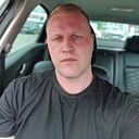 Знакомства: Илья, 33 года, Новомосковск