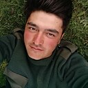 Знакомства: Рома, 25 лет, Омск
