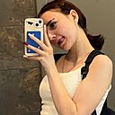 Знакомства: Софья, 19 лет, Санкт-Петербург