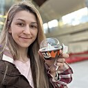 Знакомства: Лена, 32 года, Москва