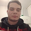 Знакомства: Александр, 22 года, Тюмень
