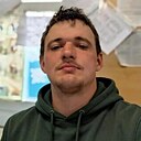 Знакомства: Максим, 31 год, Черняховск
