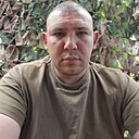 Знакомства: Сергей, 34 года, Снежное