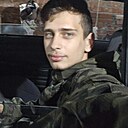 Знакомства: Макс, 21 год, Сарапул