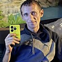 Знакомства: Артем, 36 лет, Партизанск