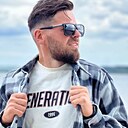Знакомства: Максим, 32 года, Челябинск