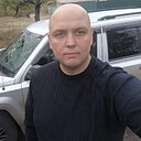 Знакомства: Александр, 32 года, Алчевск