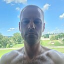 Знакомства: Андрей, 32 года, Жодино