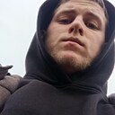 Знакомства: Макс, 25 лет, Брянск