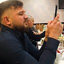 Знакомства: Александр, 32 года, Нягань