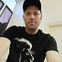 Знакомства: Олег, 35 лет, Южно-Сахалинск