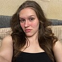 Знакомства: Юлия, 18 лет, Екатеринбург