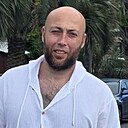 Знакомства: Питбуль, 37 лет, Геленджик