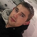 Знакомства: Виктор, 27 лет, Армавир