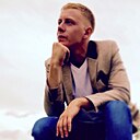 Знакомства: Артём, 28 лет, Кировское