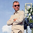 Знакомства: Илья, 31 год, Волгодонск