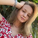Знакомства: Агата, 26 лет, Уфа